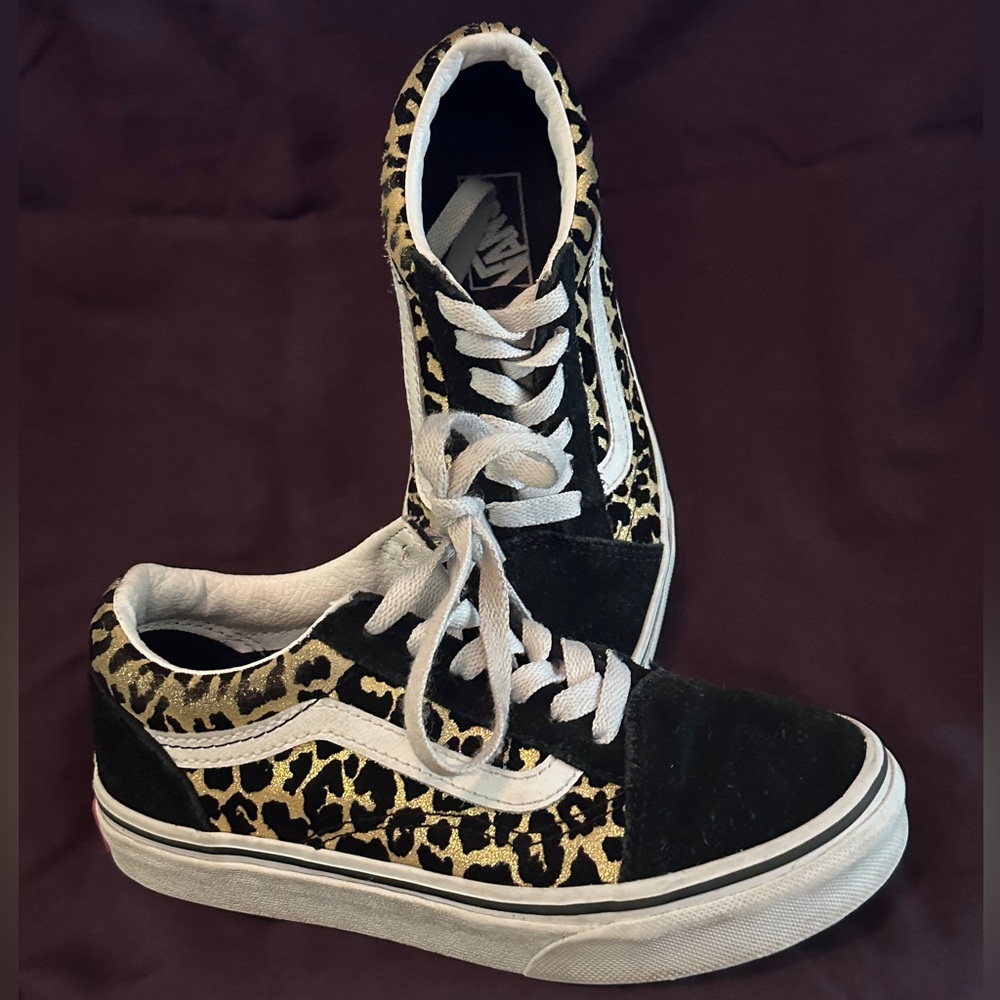 Vans Leopard and Gold Print Shoes Size 1.5